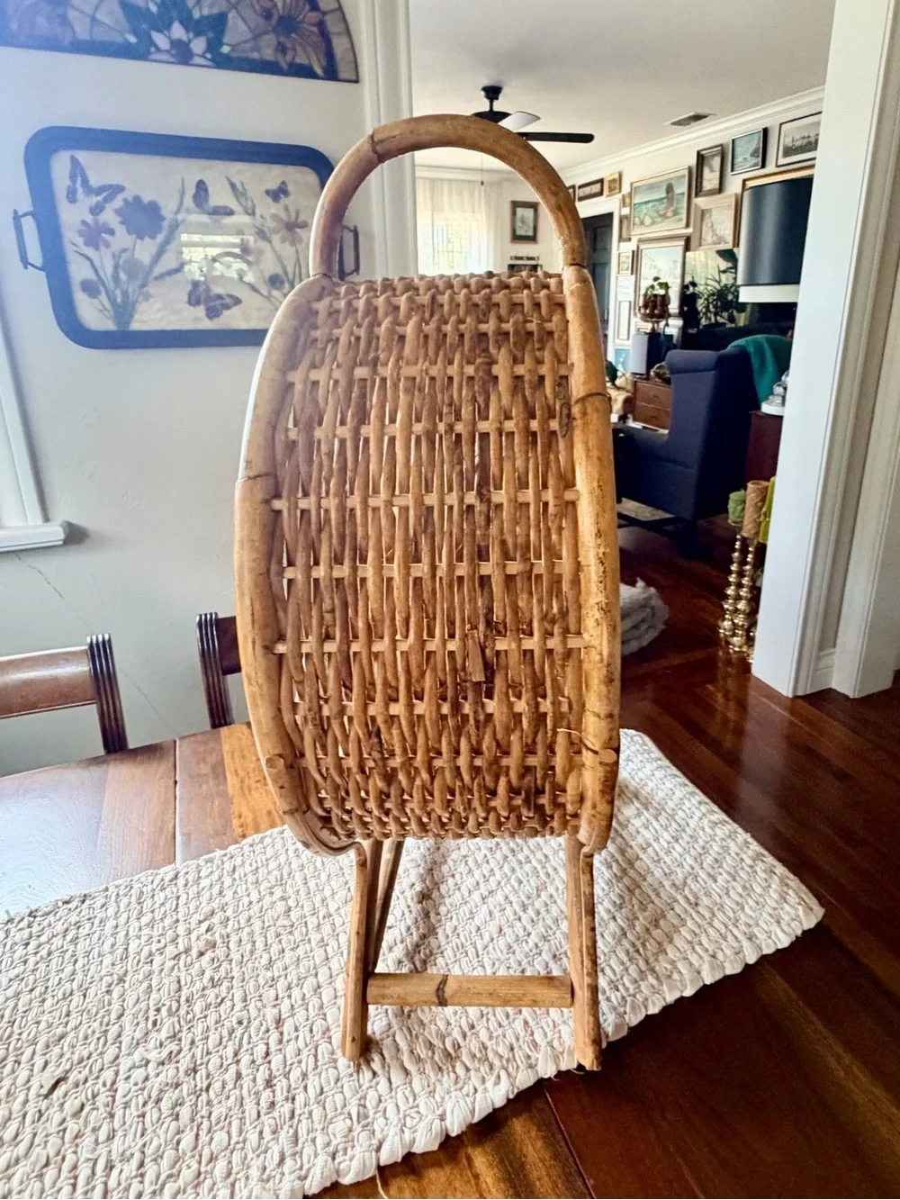 Vintage handcrafted round